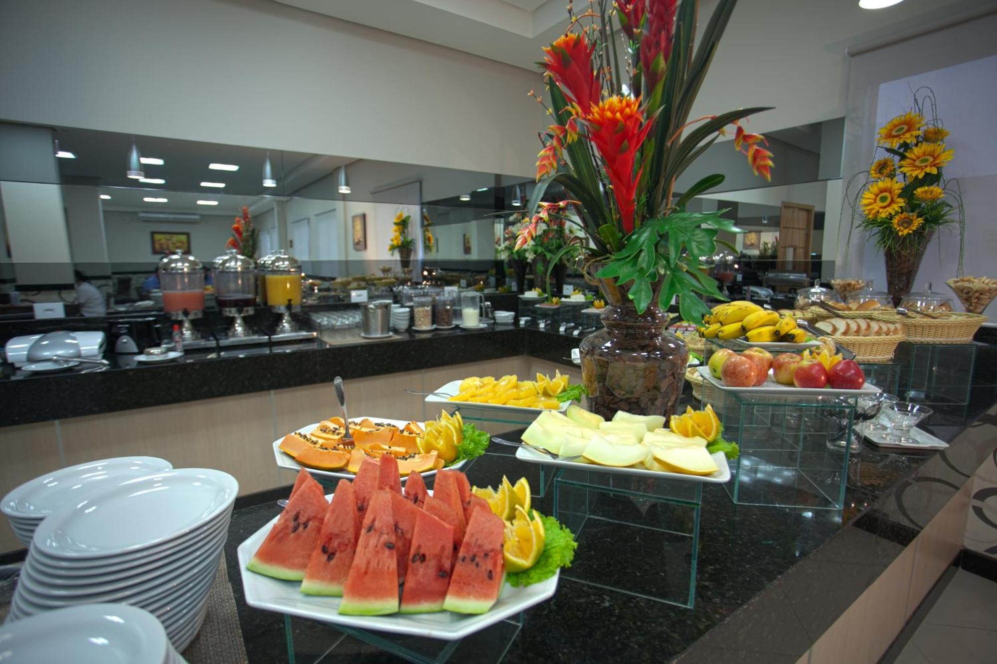 Skala Traveling Hotel Cuiabá Eksteriør billede